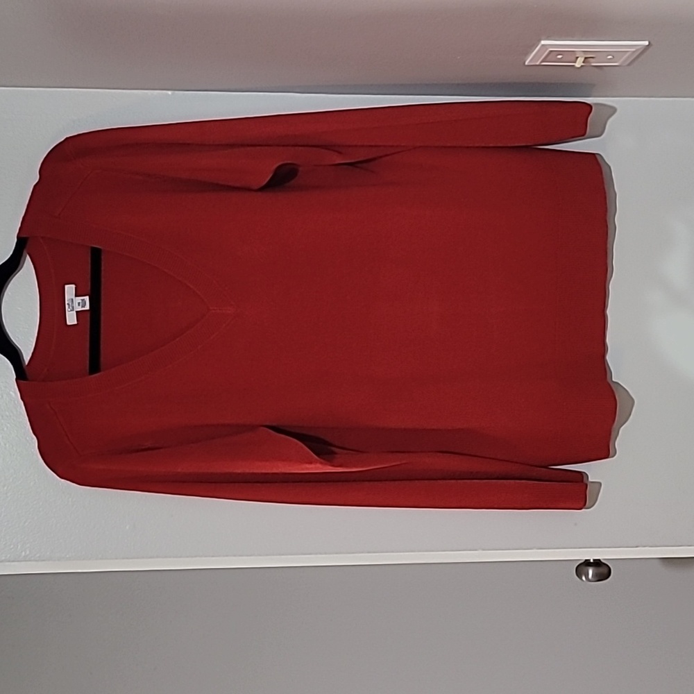 Croft and Barrow red sweater new without tags